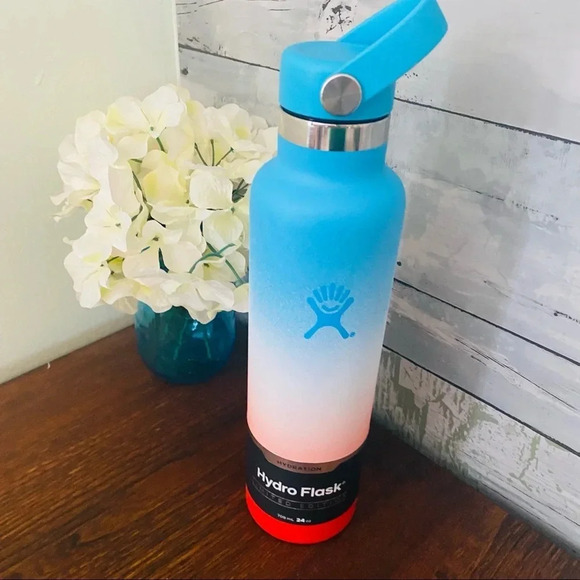 Hydro Flask Limited Edition Shaved Ice Coconut Rainbow 24 oz - Picture 4 of 7